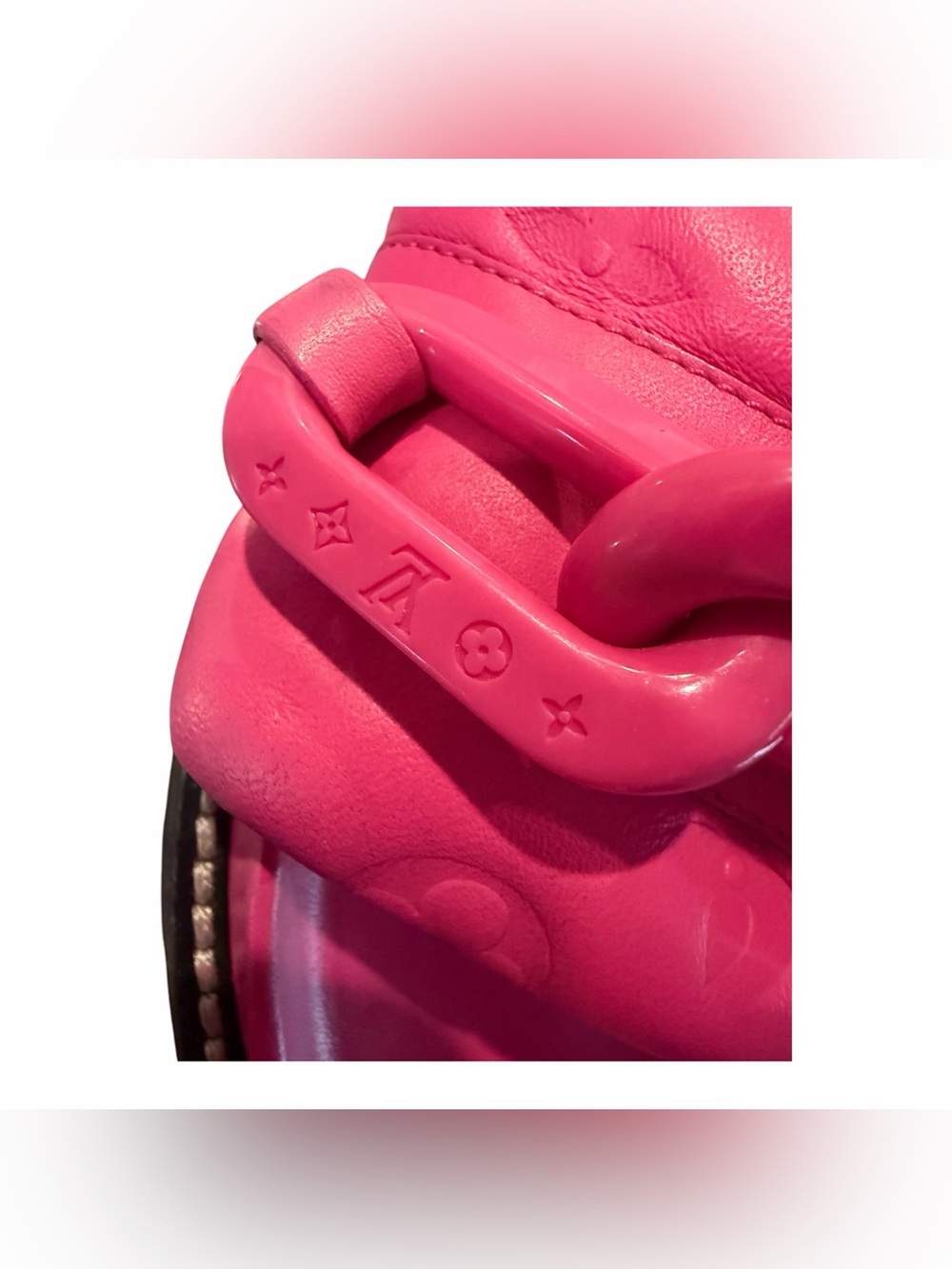 Louis Vuitton Hot Pink Chain-Link Slide Sandals - Picture 6 of 15